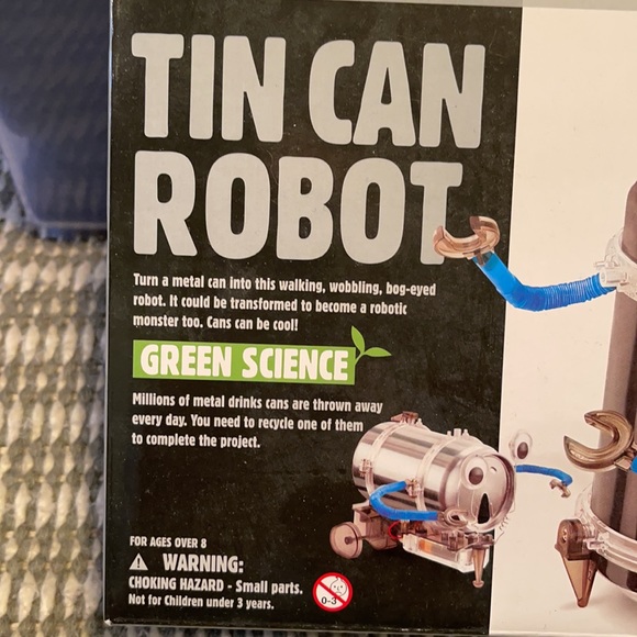 Tin Can Robot kit (new in box) - Picture 2 of 4